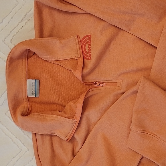 *SALE*Columbia zip crop sweater - Picture 2 of 3